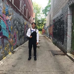 Meet your Posher, Leonel